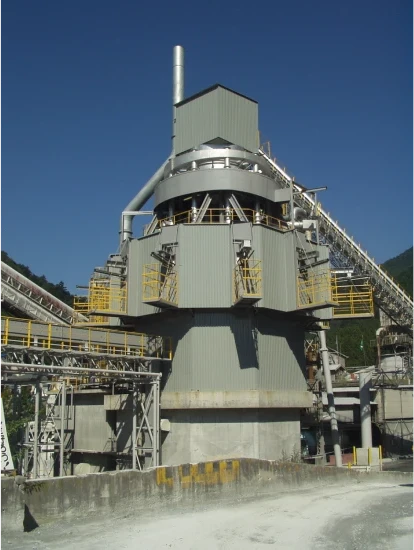 コマ式石灰炉の写真